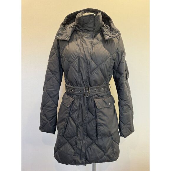 Burberry Quilted Goose Down Belted Puffer in Black Size S - Picture 1 of 12